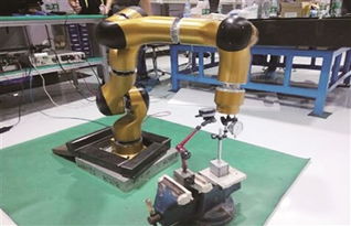 宁波市镇海区人民政府 装备制造 市机器人与智能制造装备产业服务平台展现创新大能量